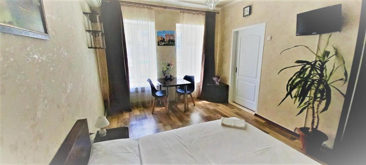 Apartments Ilona Odessa Ngoại thất bức ảnh